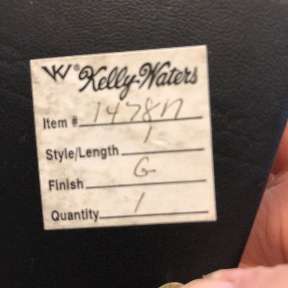 Kelly Waters Gold finish locket and chain. NIB - Picture 7 of 7